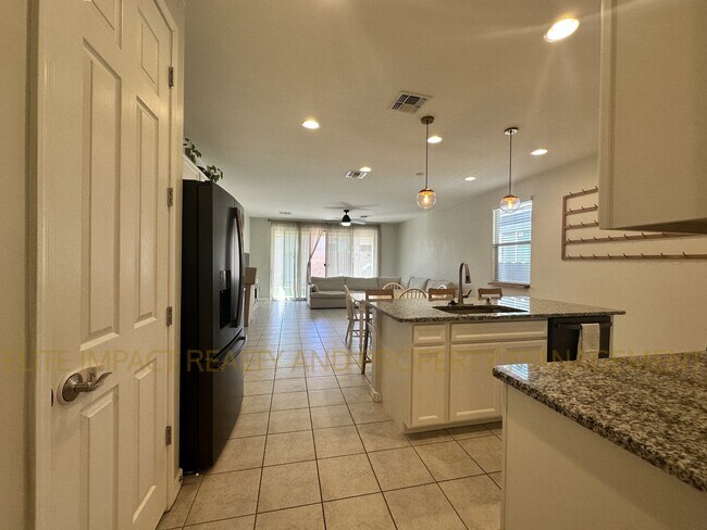 Building Photo - 6652 E Via Arroyo Largo