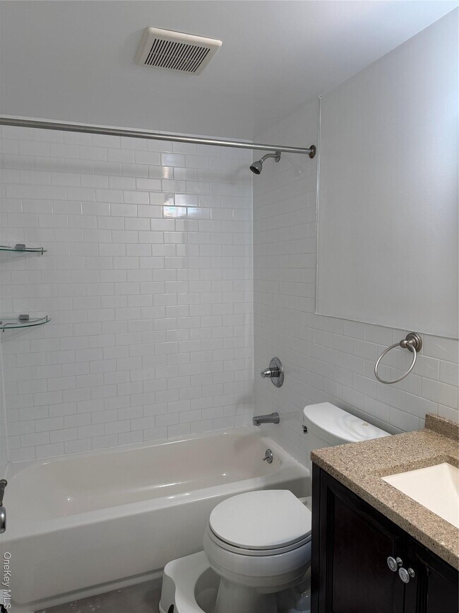 Building Photo - 149-14-149-21 21st Ave