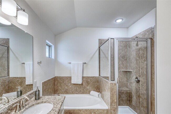 Building Photo - 5817 Loblolly Ln