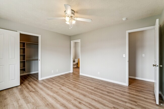 Building Photo - 12566 W Norristown St