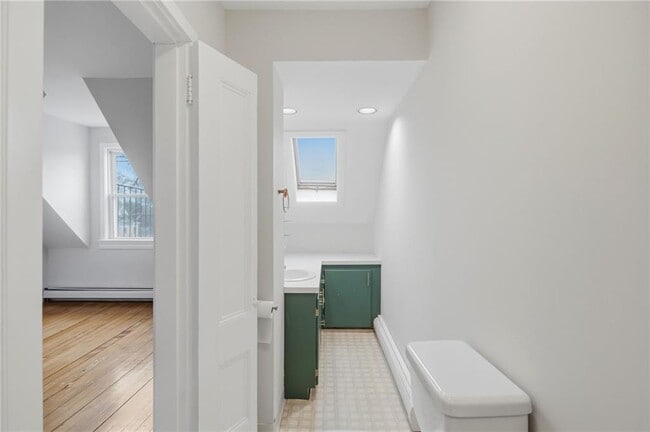 Building Photo - 135 Columbia Ave