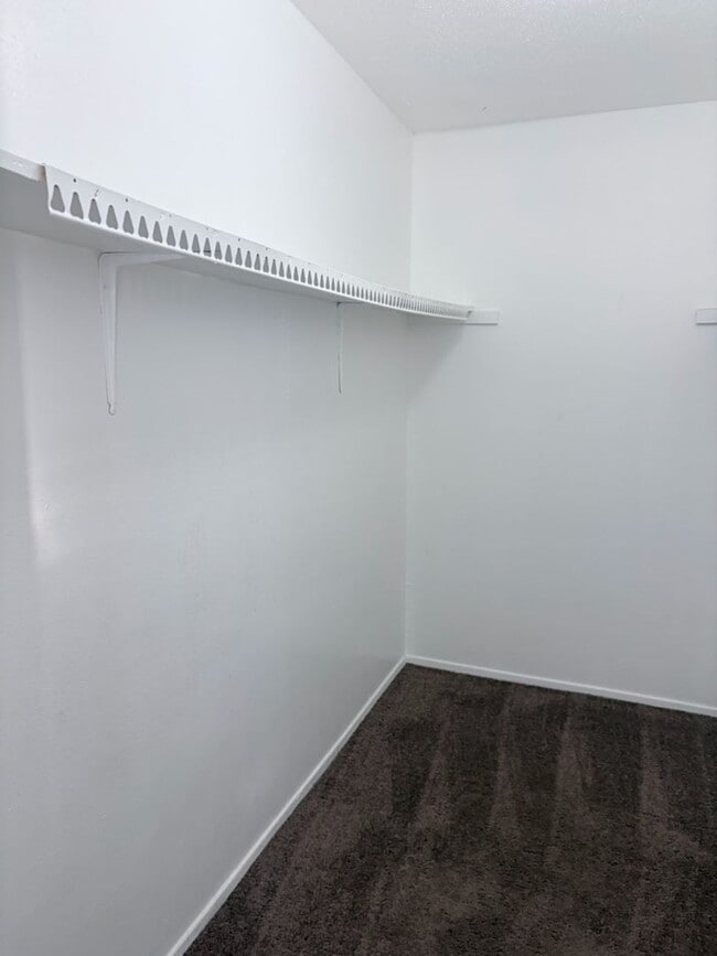 Building Photo - 6200 W Tidwell Rd