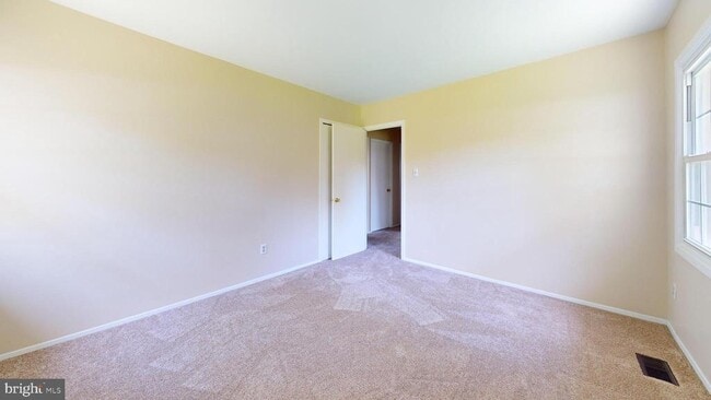 Building Photo - 13200 Ithan Ln