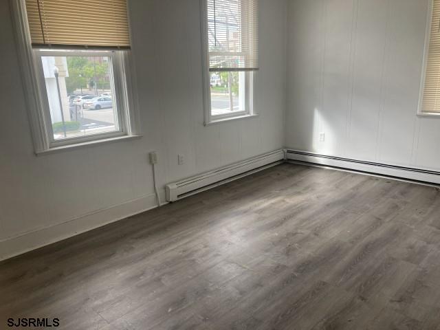 Building Photo - 6708 Ventnor Ave