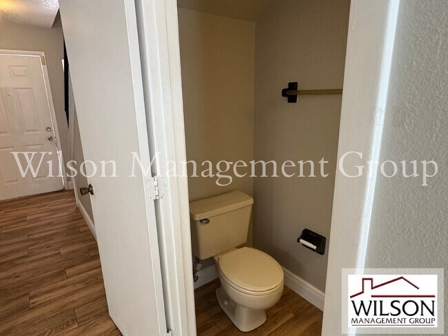 Building Photo - 4863 Walden Cir