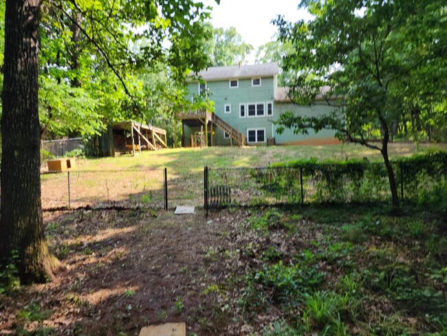 Building Photo - 5564 Dorsett Shoals Rd