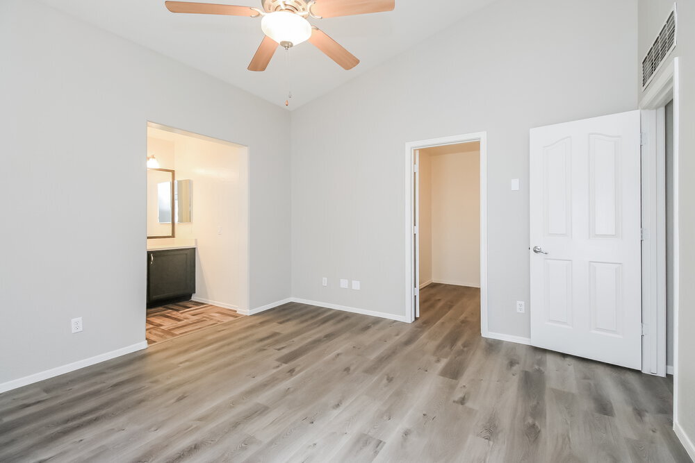 Building Photo - 67 E Nolana Pl