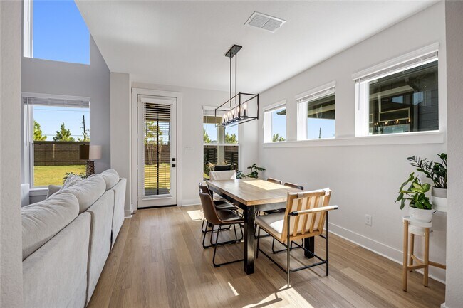 Building Photo - 15126 Boisterous Wy