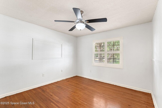 Building Photo - 2645 Driftwood Dr