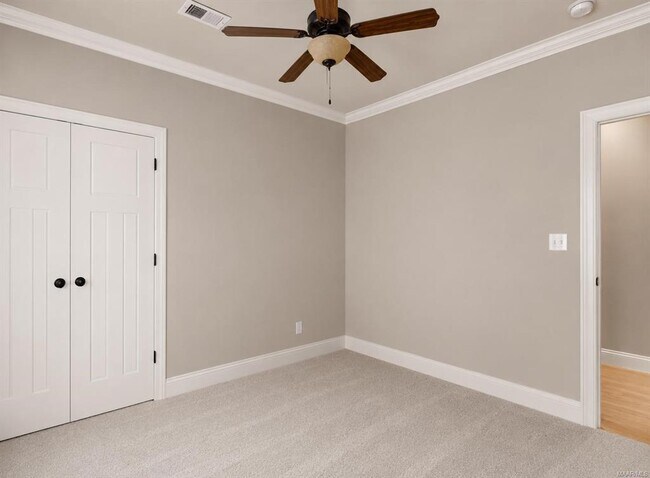 Building Photo - 509 Southern Hills Dr