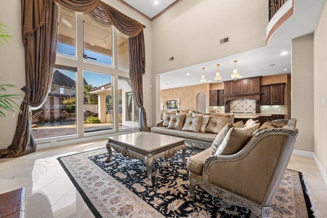 Building Photo - 75 S Fremont Ridge Loop