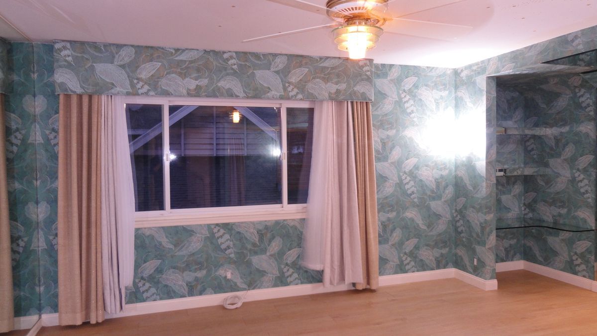 Building Photo - 1100 La Senda Dr