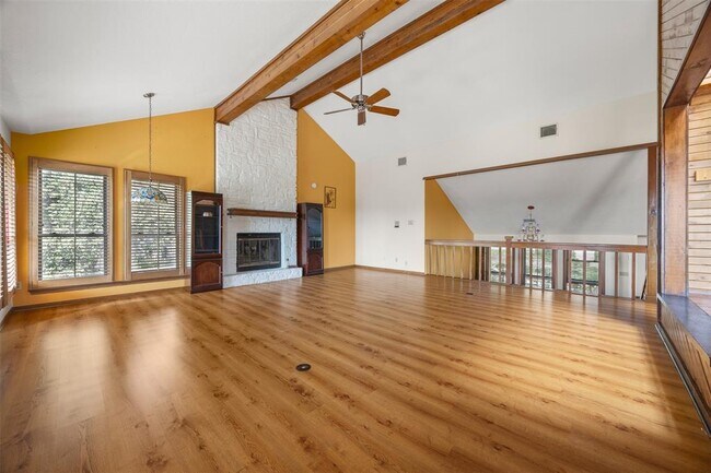 Building Photo - 6007 Ivy Hills Dr