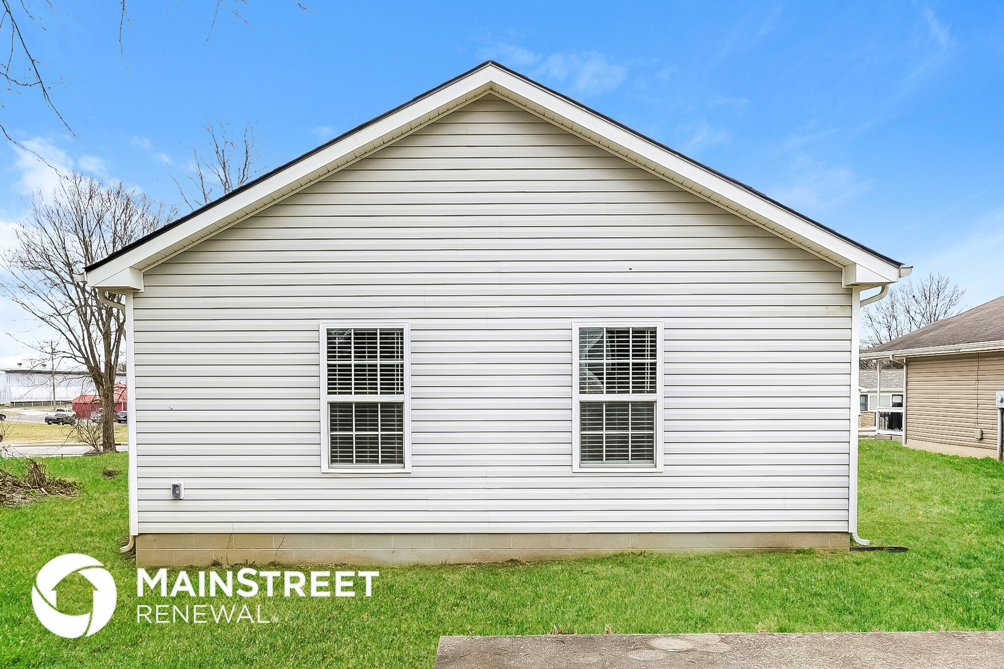 Building Photo - 242 N Blakemore Ave