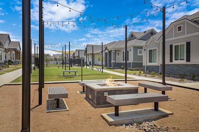 Building Photo - 7205 Borland Dr