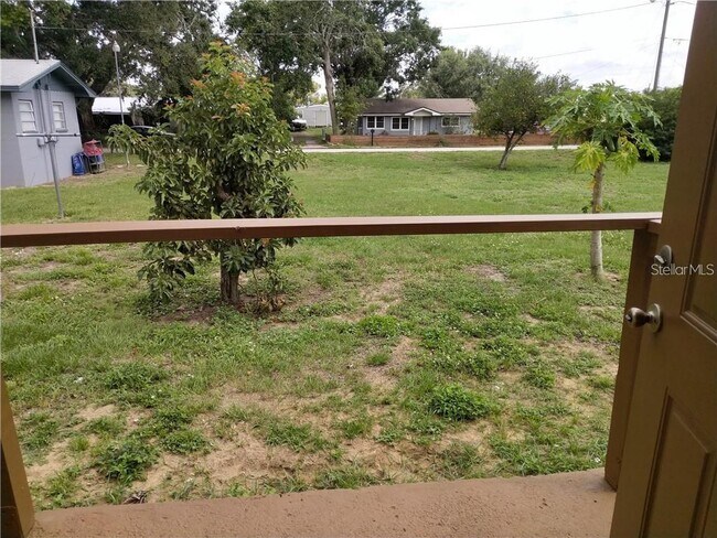 Building Photo - 829 Lime Ave