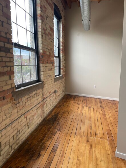 Unit 209 Living/Office Area - 146 S River Ave