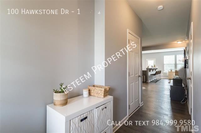 Building Photo - 100 Hawkstone Dr