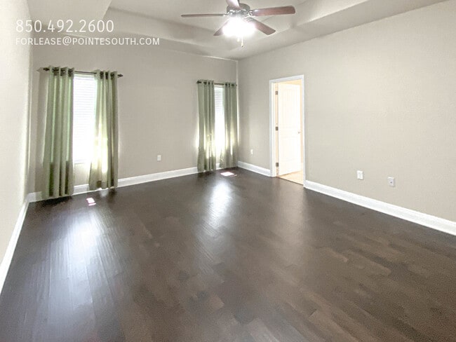 Building Photo - 609 Royal Troon Cir