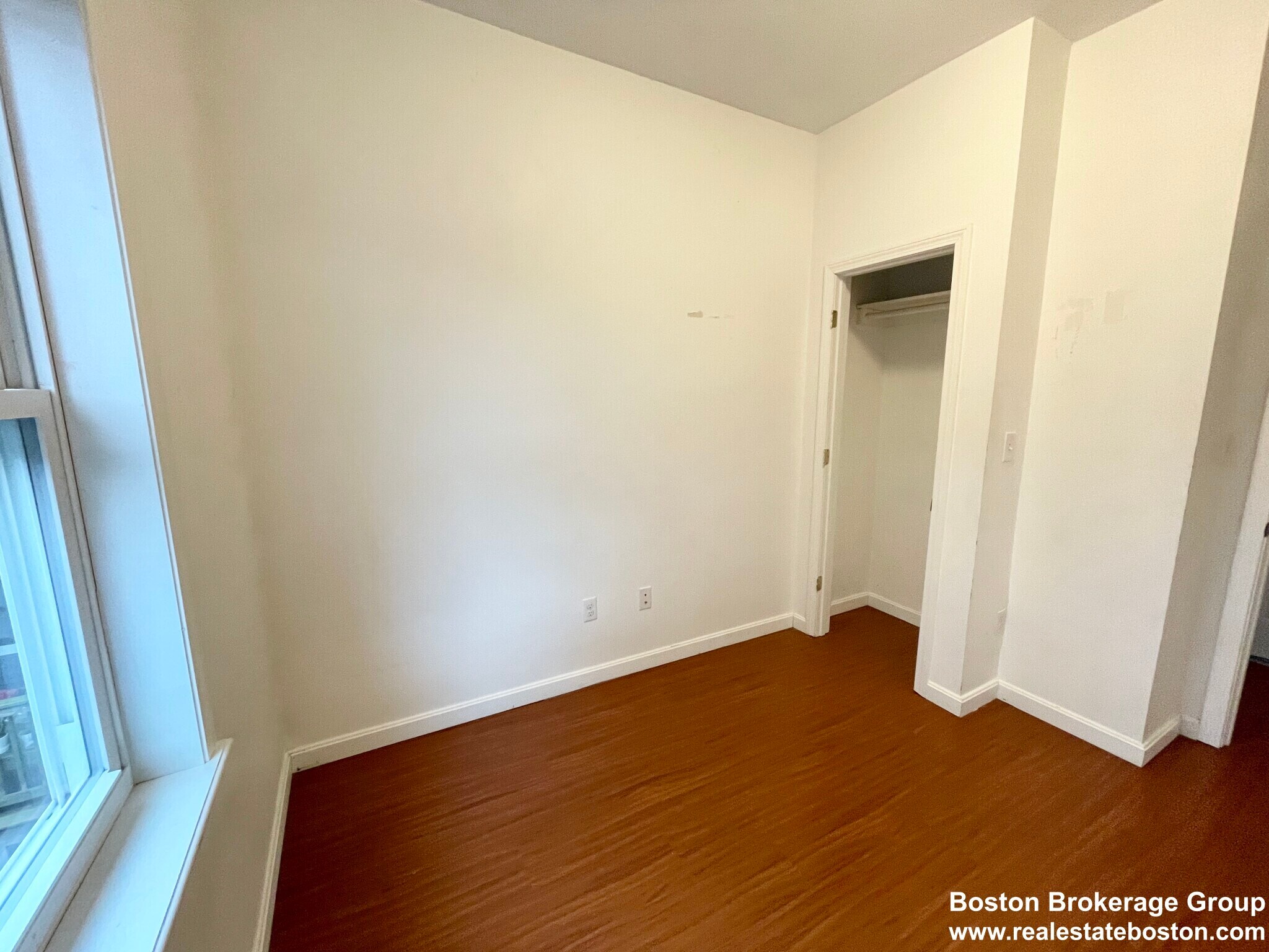 Building Photo - 93A Hillside St