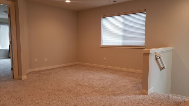 Building Photo - 4 Bedroom Home in Silverdale's Woodbridge Community!