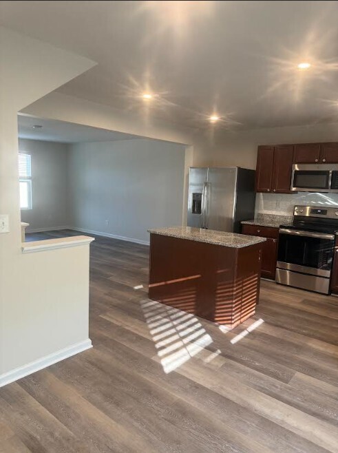 Building Photo - September MOVE IN SPECIAL-$150.00 Your Fir...