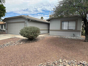 Building Photo - 2540 W Falbrook Way