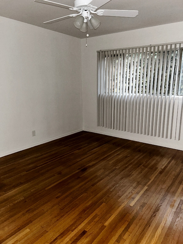 Building Photo - 1850 La Brea Ave