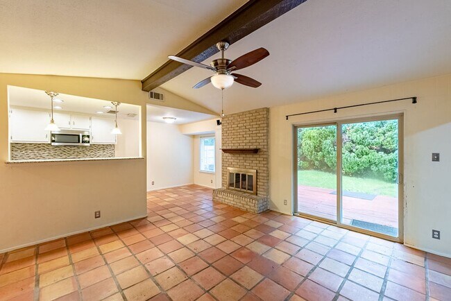 Building Photo - Charming 3 bed, 2 bath home in Mesa Park neighborhood!