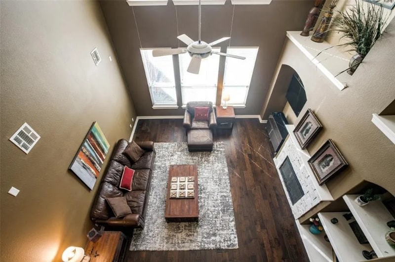 Building Photo - 905 High Meadow Rd