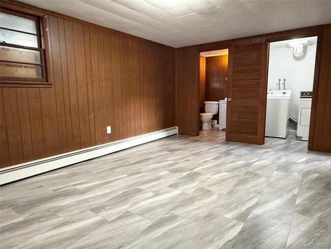 Building Photo - 16 Highview Dr