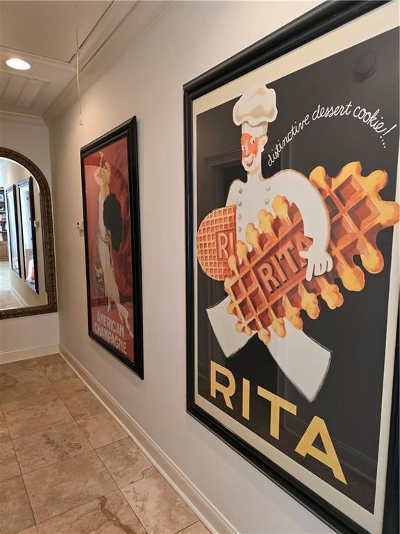 Building Photo - 205 Sutherland Dr