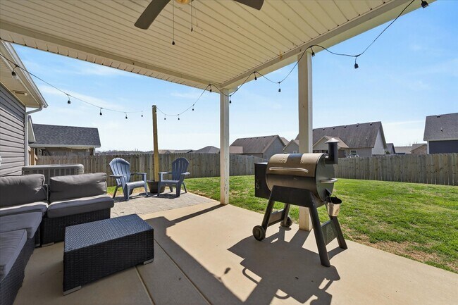 Building Photo - 1044 Charles Thomas Dr