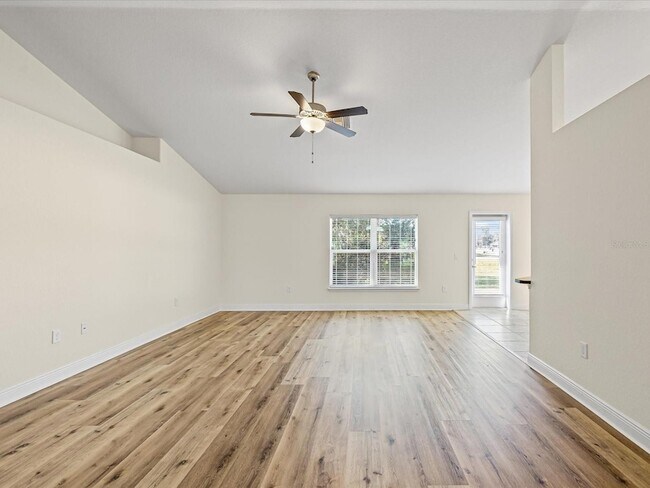 Building Photo - 12498 Stevie Marie Ct