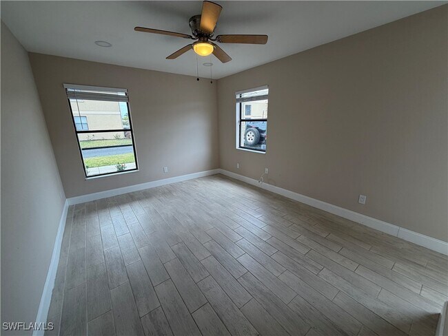 Building Photo - 5317 Summerlin Rd