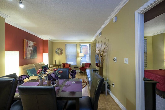 Building Photo - 912 F St NW