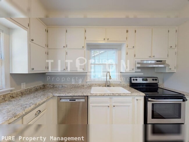 Building Photo - Price Drop Alert!  Fall Rental Specials Available! Welcome to your new home in the heart of Hapev...