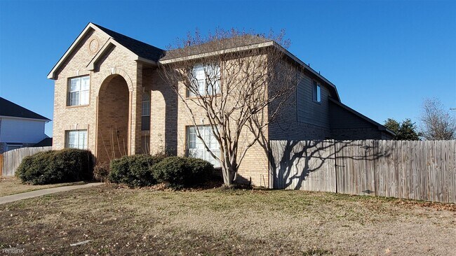 Building Photo - 4 br, 3.5 bath House - 1229 Tralee Lane