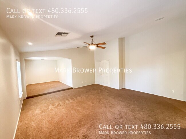 Building Photo - 1648 E Canyon Way