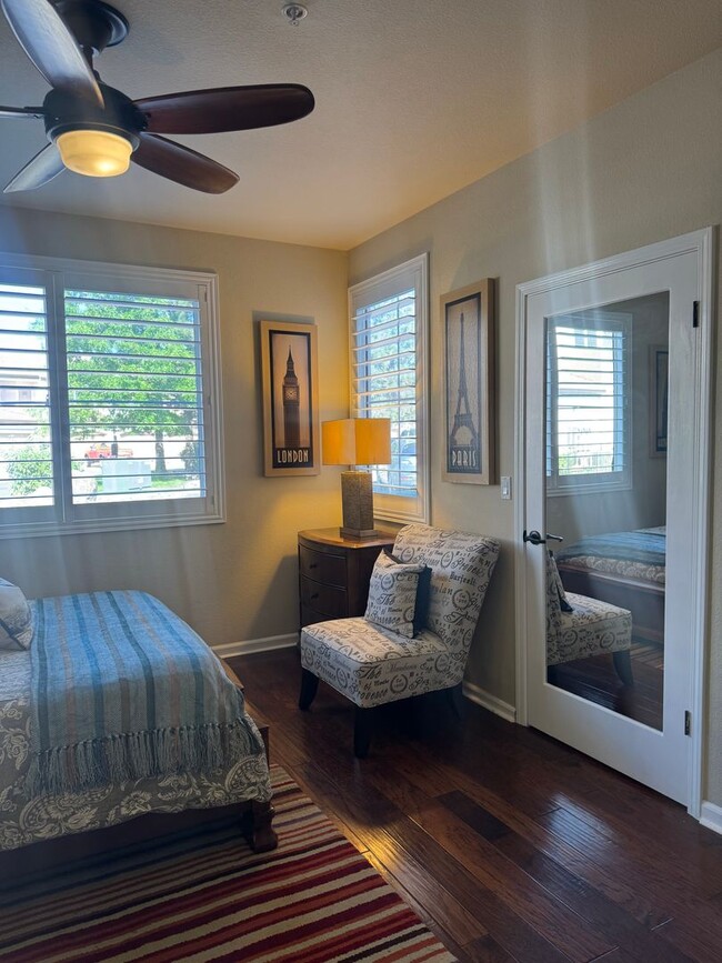 Building Photo - WOW-Factor Alert: Fully Furnished & Remodeled 2BD/2BA First Floor Condo in Wingfield Springs!