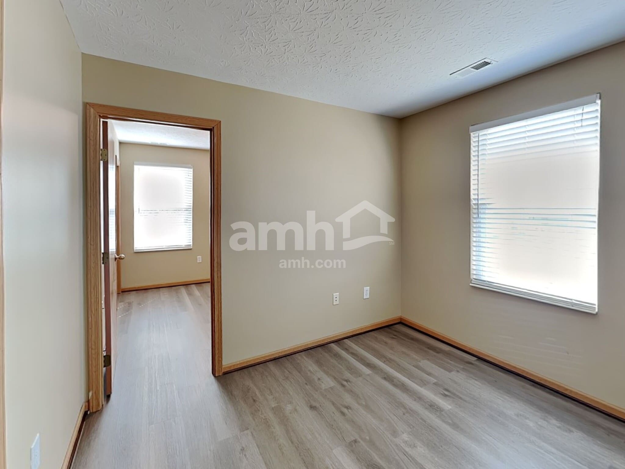 Building Photo - 2565 Allegro Ln