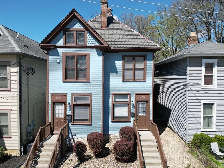 Building Photo - 248 W 4th Ave