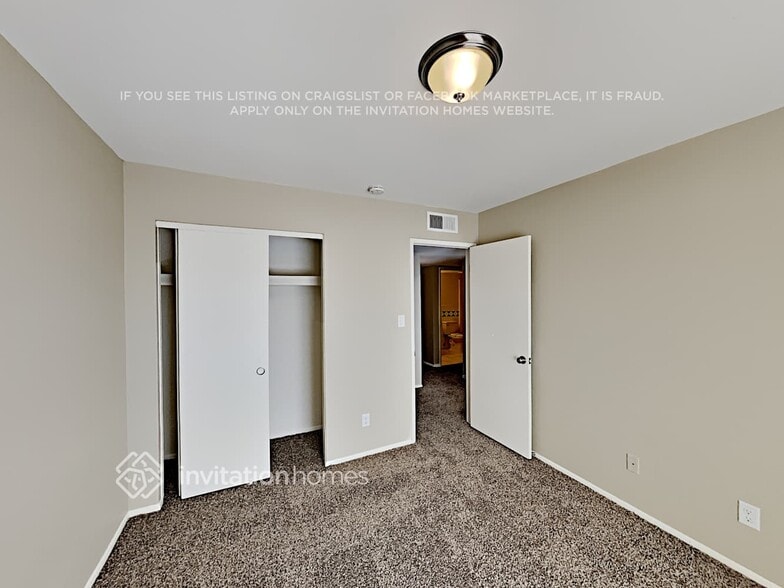 Building Photo - 2576 E Commonwealth Cir