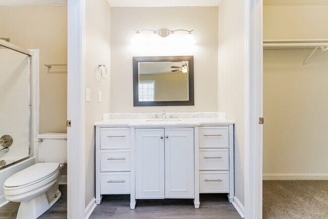 Building Photo - 5545 Dorsett Shoals Ln