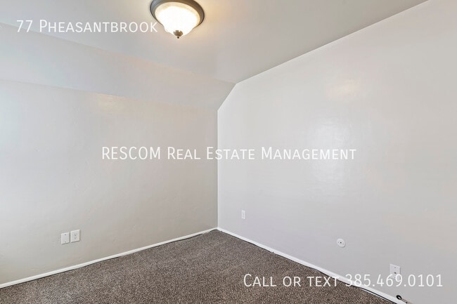 Building Photo - 77 Pheasantbrook Cir