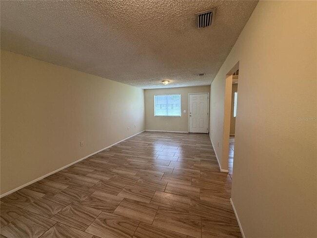 Building Photo - 2744 Botts Landing Rd