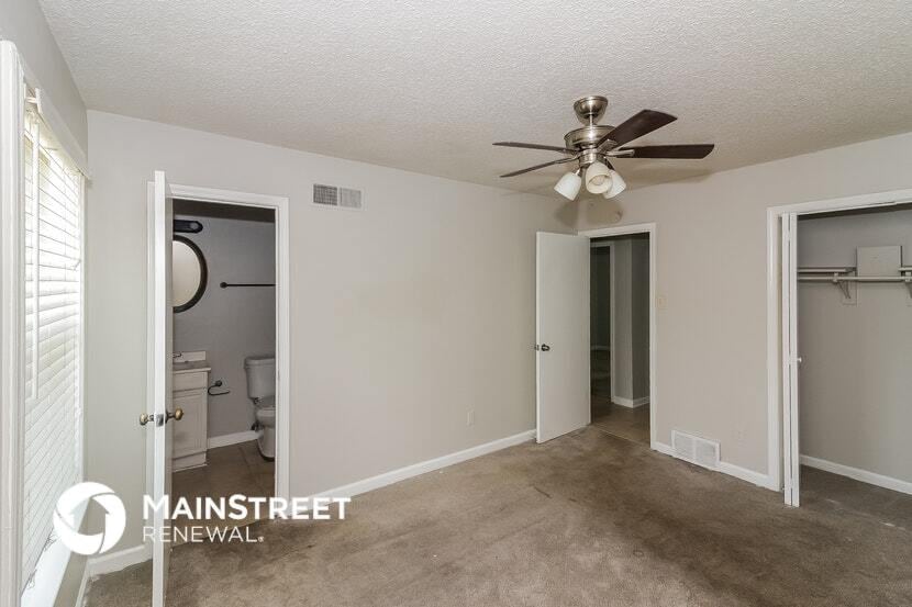 Building Photo - 5609 Pathway Cir