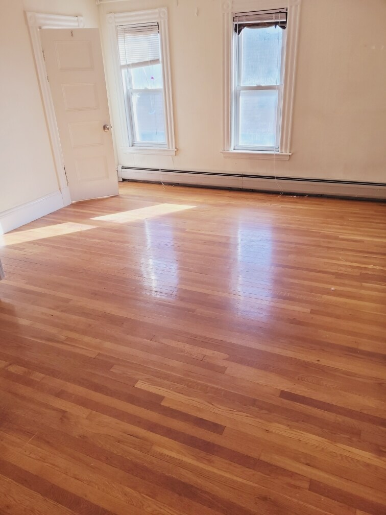 Building Photo - 24 Park Ave