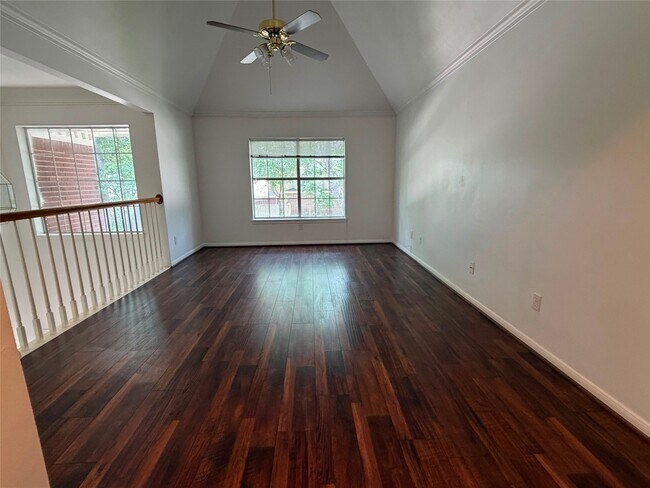Building Photo - 1103 Glendale Dr