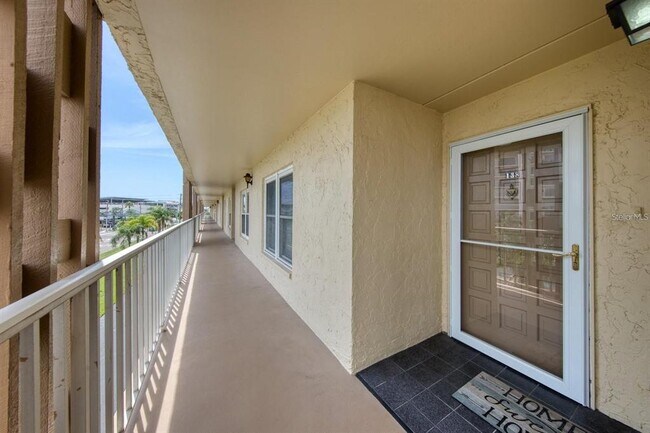 Building Photo - 105 Island Way